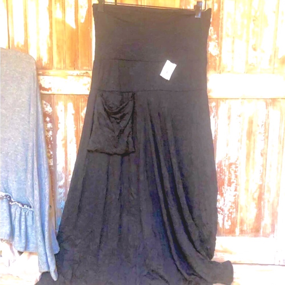 NWT boutique Surrealist brand skirt